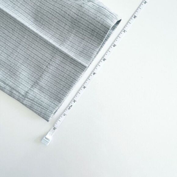 Banana Republic Womens Trouser Pants Ryan Grey Stripe Size 8 - Picture 11 of 11